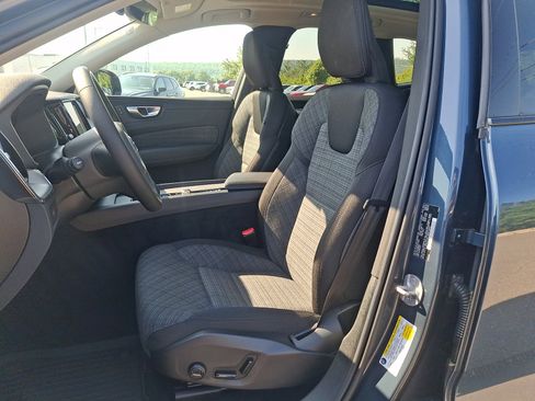 Certified 2024 Volvo XC60 B5 Core w/ Protection Package Premier AWD/4WD image 14