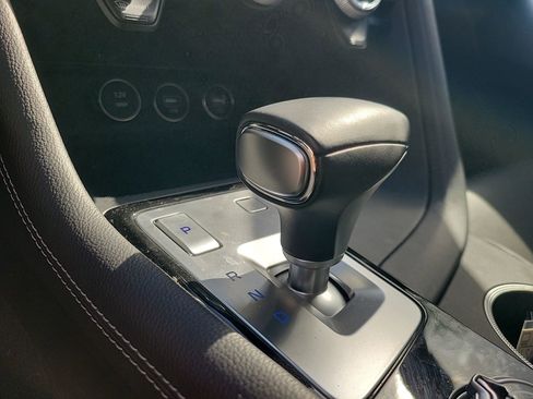 Used 2023 Genesis G70 2.0T image 34