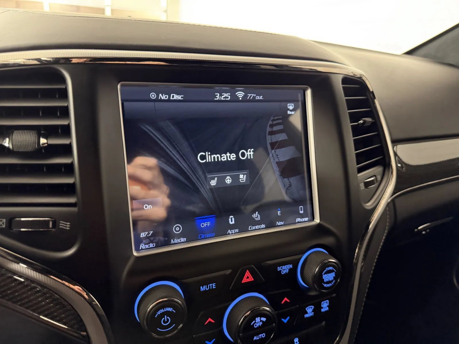 Used 2018 Jeep Grand Cherokee Trackhawk AWD/4WD image 24