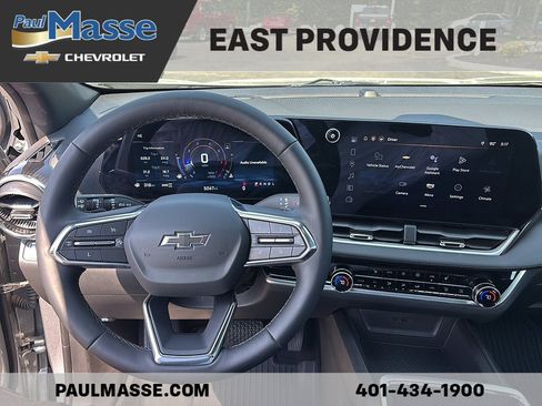 Used 2025 Chevrolet Equinox LT w/ Convenience Package II AWD/4WD image 12
