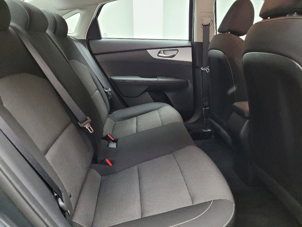 Used 2023 Kia Forte LXS w/ LXS Technology Package FWD image 19