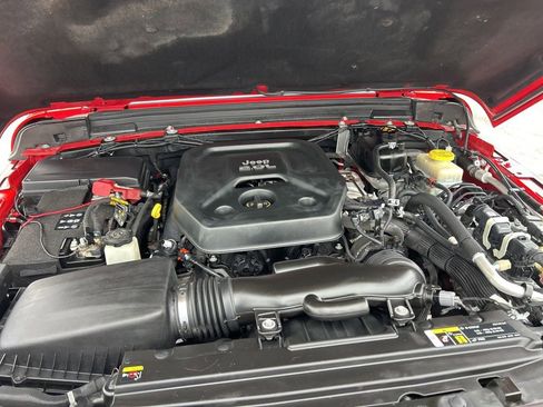 Used 2020 Jeep Wrangler Willys image 16