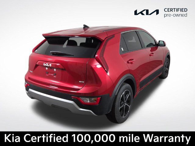 Certified 2025 Kia Niro LX FWD image 6