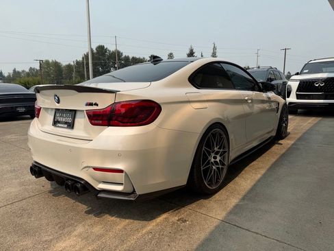 Used 2016 BMW M4 Coupe RWD image 5