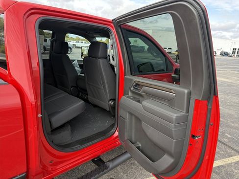 New 2026 Chevrolet Silverado 2500 LT w/ Trail Boss Package image 24