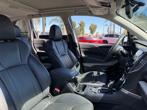 Used 2022 Subaru Forester Limited w/ Popular Package #3 image 20