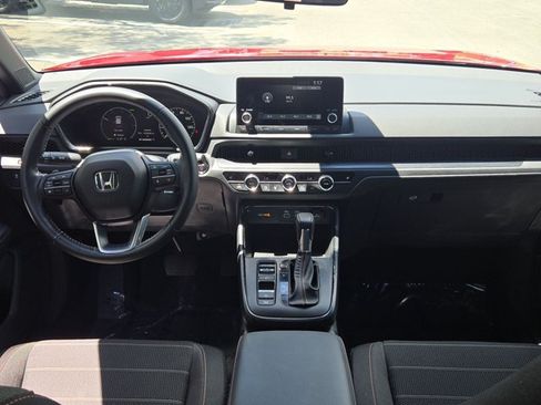 Used 2025 Honda CR-V Sport image 18