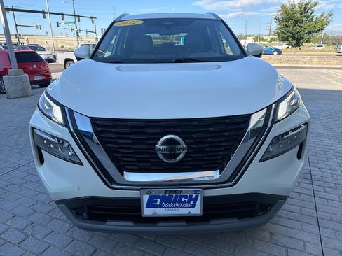 Used 2021 Nissan Rogue SV w/ Premium Package AWD/4WD image 8