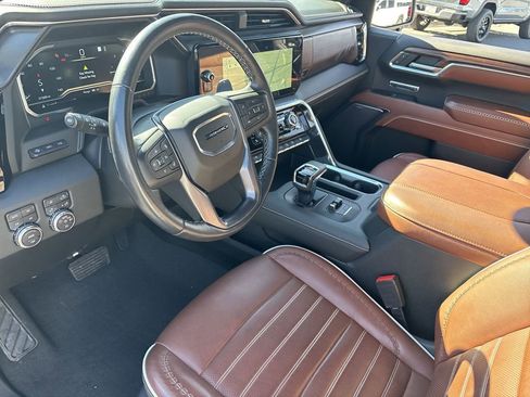 Used 2023 GMC Sierra 1500 Denali Ultimate image 10