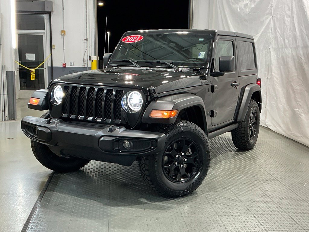 Used 2021 Jeep Wrangler Sport AWD/4WD image 2