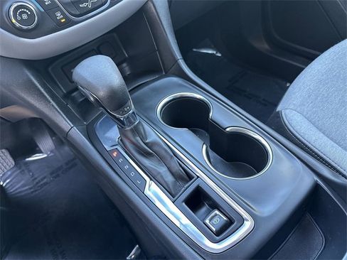 Used 2022 Chevrolet Equinox LS w/ LS Convenience Package image 23