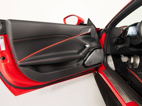 Certified 2026 Ferrari Roma Spider RWD image 16