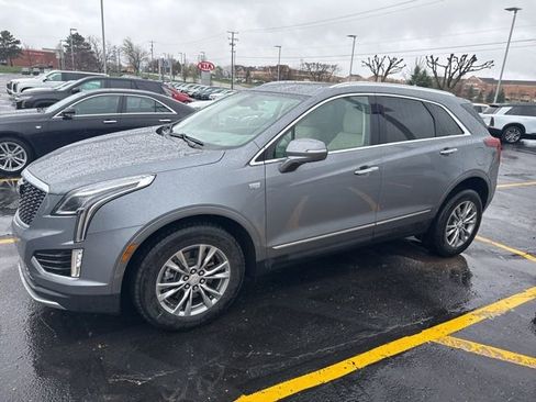 Used 2021 Cadillac XT5 Premium Luxury w/ LPO, Floor Liner Package AWD/4WD image 2