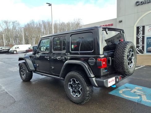 Used 2022 Jeep Wrangler Unlimited Rubicon 4xe w/ Cold Weather Group AWD/4WD image 2
