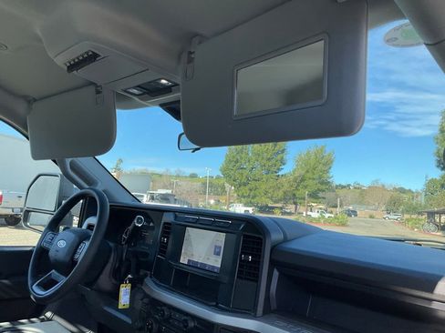 Used 2024 Ford F450 XL w/ XL Chrome Package image 24