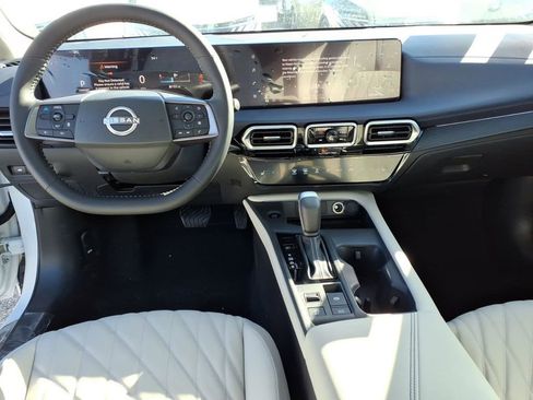 New 2026 Nissan Sentra SL image 9