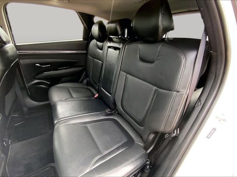 Used 2022 Hyundai Tucson Limited FWD image 19