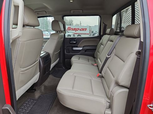 Used 2018 Chevrolet Silverado 1500 LTZ Z71 w/ LTZ Plus Package image 10