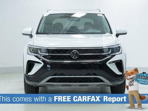 Used 2023 Volkswagen Taos SEL AWD/4WD image 2