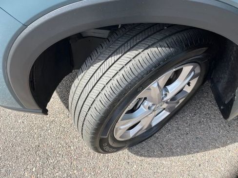 Certified 2023 Honda HR-V LX image 28