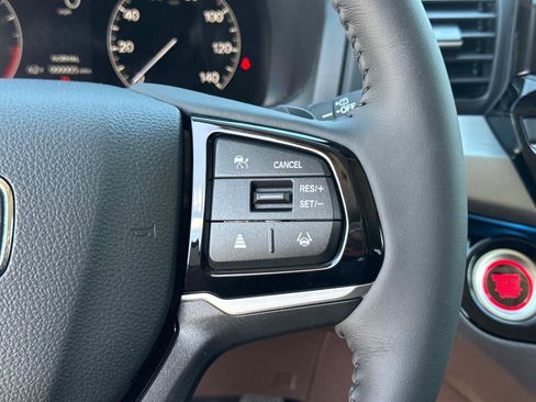 New 2026 Honda Odyssey Touring image 33