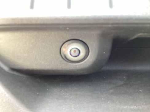 Used 2025 Hyundai Santa Cruz SEL FWD image 9