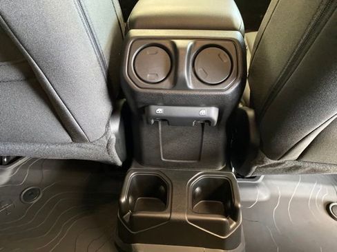 New 2023 Jeep Gladiator Sport image 31