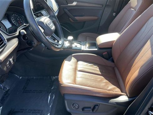 Used 2022 Audi Q5 2.0T Premium image 17