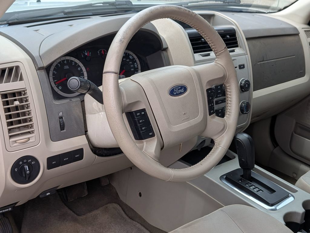 Used 2012 Ford Escape XLT FWD image 35