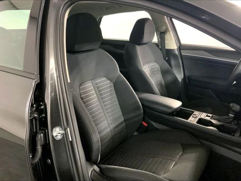 Used 2025 Kia K5 LXS image 7