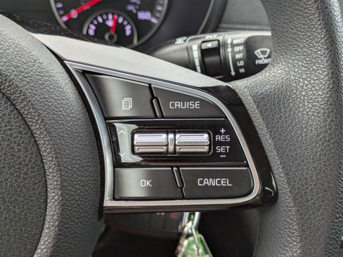 Used 2019 Kia Optima LX FWD image 21