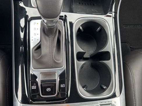 Used 2024 Kia Carnival SX FWD image 22