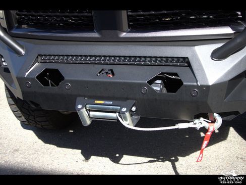 Used 2017 RAM 2500 Laramie w/ Sport Appearance Group image 21