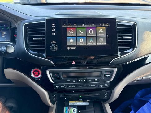 Used 2019 Honda Pilot Elite image 24