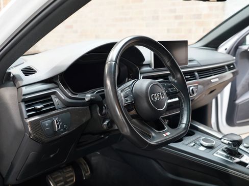 Used 2018 Audi S4 Premium Plus w/ Navigation Package image 38