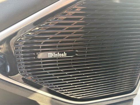 Used 2022 Jeep Wagoneer Series III w/ Premium Group I image 23