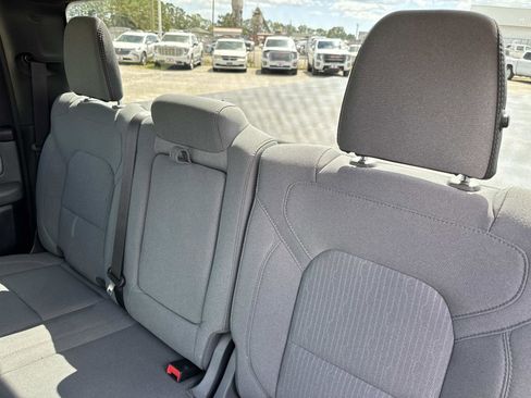 Used 2021 RAM 1500 Big Horn image 17