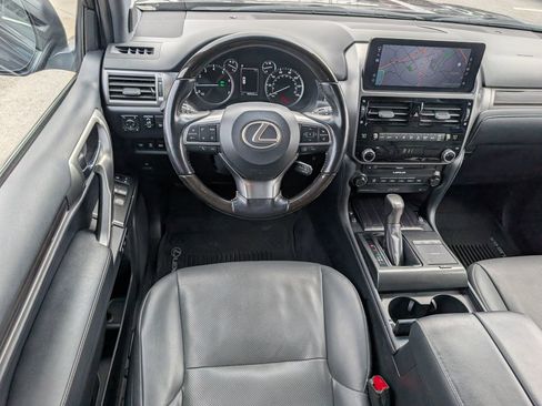 Used 2022 Lexus GX 460 Premium image 3