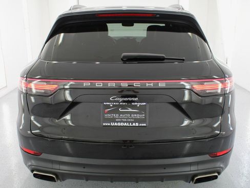 Used 2019 Porsche Cayenne AWD/4WD image 8
