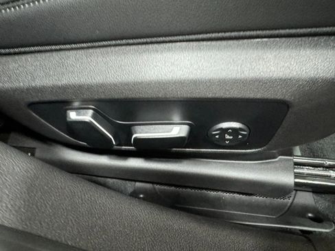 New 2026 BMW 330i xDrive Sedan w/ M Sport Package image 20