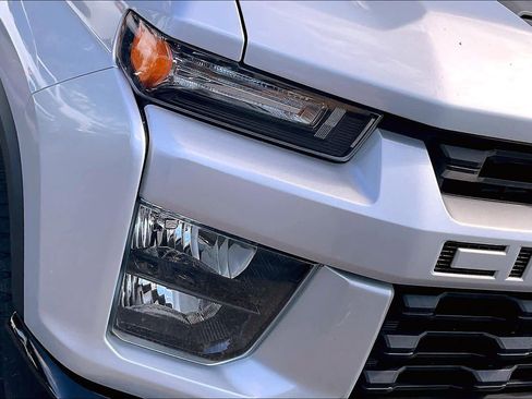 Used 2020 Chevrolet Silverado 2500 Custom w/ Custom Value Package image 27