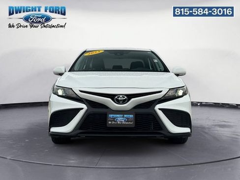 Used 2023 Toyota Camry SE FWD image 8