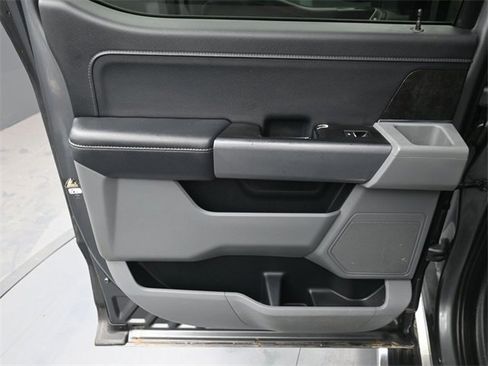 Used 2022 Ford F150 XLT w/ Equipment Group 302A High image 29