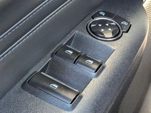 Used 2024 Ford Mustang Premium image 33