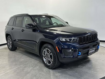 Used 2024 Jeep Grand Cherokee Trailhawk w/ Advanced Protech Group II