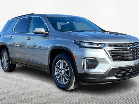 Used 2023 Chevrolet Traverse LT w/ LPO, Floor Liner Package image 12