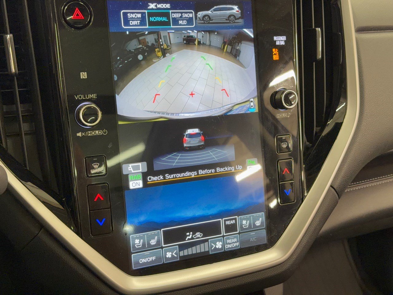 Used 2023 Subaru Ascent Touring AWD/4WD image 24