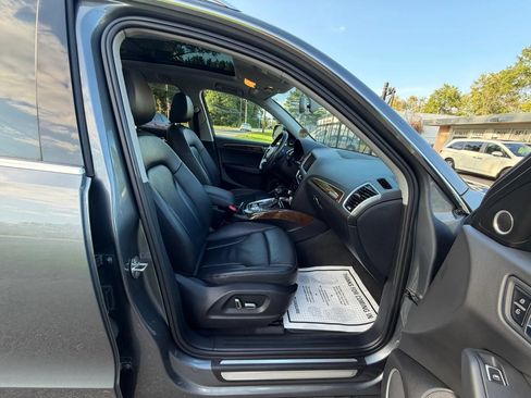 Used 2016 Audi Q5 2.0T Premium Plus w/ Technology Package AWD/4WD image 13