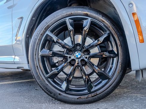 Used 2023 BMW X4 xDrive30i w/ M Sport Package image 31