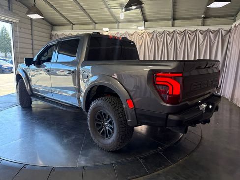 Used 2025 Ford F150 Raptor AWD/4WD image 7